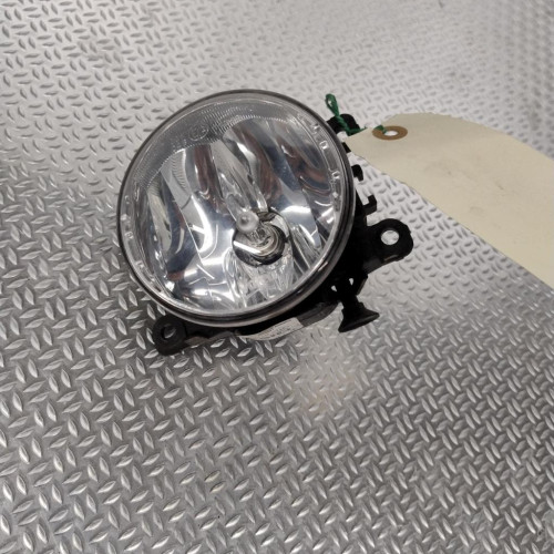 Phare antibrouillard avant droit Nissan NV250 Camionnette Dci 95 (2019)