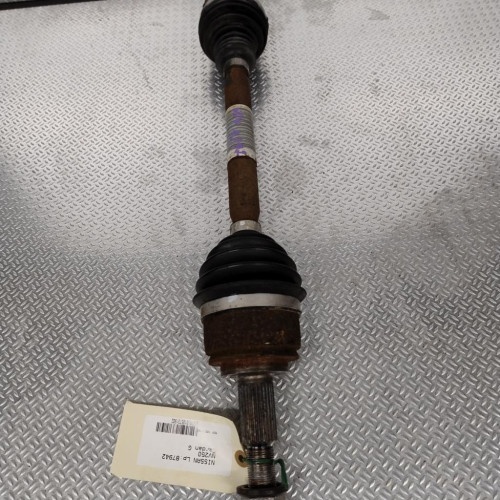 Transmission avant gauche Nissan NV250 Camionnette Dci 95 (2019)