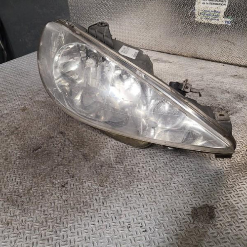 Phare droit Peugeot 206 3-5 portes 1.1 i (1998-2007)