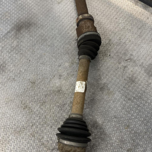 Transmission avant droite Volvo C30 1.6 d (2006-2012)