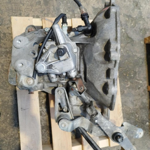 Boîte à vitesse mecanique Opel MERIVA A Monospace 1.6 (2003-2010) 5 portes