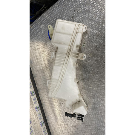 Reservoir lave-glace avant Peugeot 3008 SUV 1.5 bluehdi 130 (2018) 5 portes