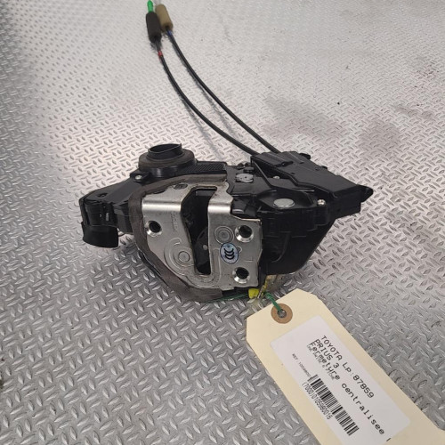 Serrure porte avg TOYOTA PRIUS 3  0