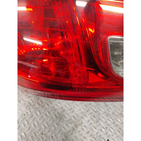 Feu arrière gauche RENAULT CLIO 4  0