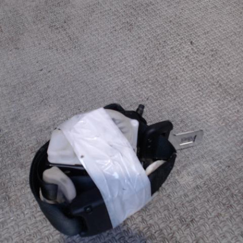 Ceinture arrière centrale Nissan NOTE 1.5 dci (2013)