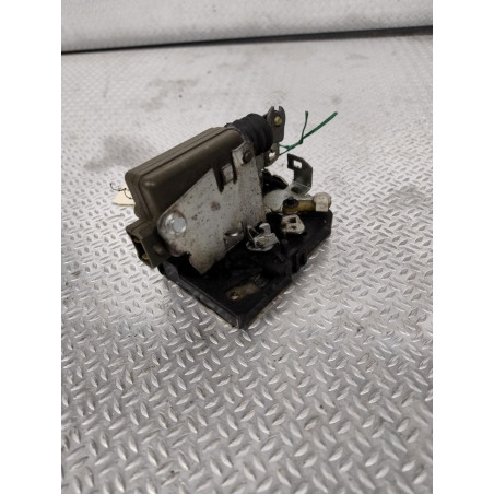 Serrure porte avg Iveco DAILY IV Autobus-Autocar 35s14, 35s14 -p (2006-2011)