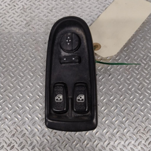 Commande lève-glace porte avant gauche Iveco DAILY IV Autobus-Autocar 35s14, 35s14 -p (2006-2011)