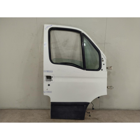 Porte avant droite Iveco DAILY IV Autobus-Autocar 35s14, 35s14 -p (2006-2011)