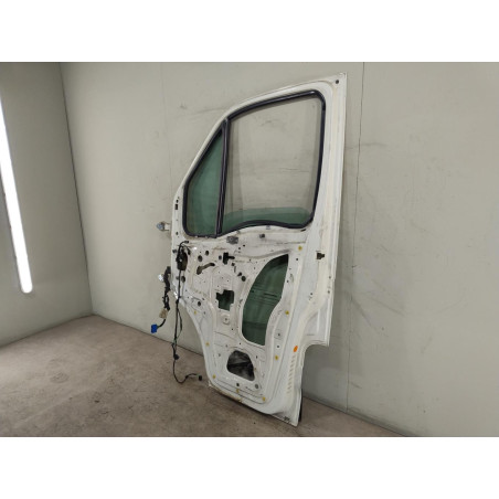 Porte avant droite Iveco DAILY IV Autobus-Autocar 35s14, 35s14 -p (2006-2011)