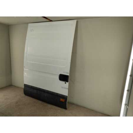 Porte coulissante d Iveco DAILY IV Autobus-Autocar 35s14, 35s14 -p (2006-2011)
