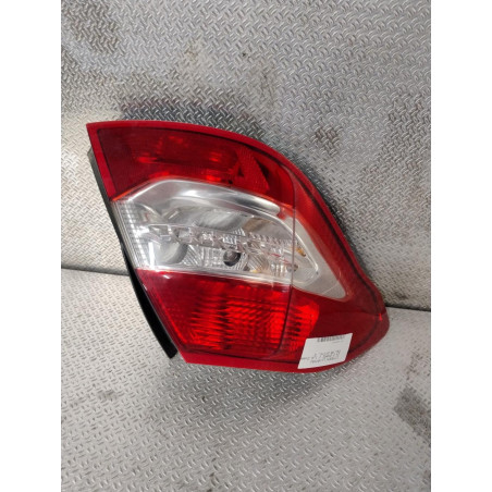 Feu arrière gauche Citroën C4 II 1.6 hdi 110 (2009) 5 portes