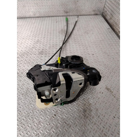 Serrure porte avd Toyota AURIS Break 1.8 hybrid (2013-2018)
