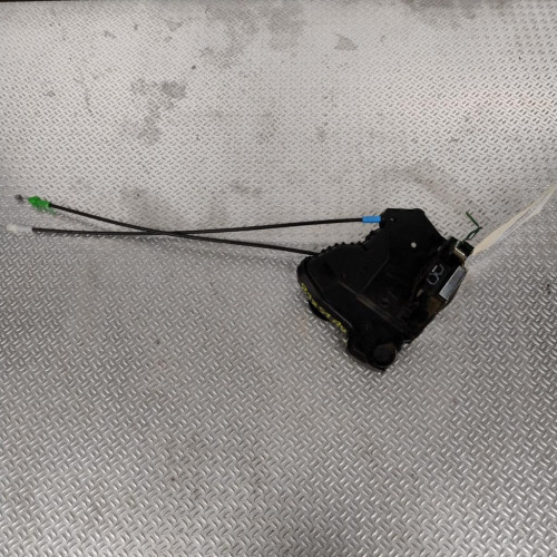 Serrure porte avd Toyota AURIS Break 1.8 hybrid (2013-2018)