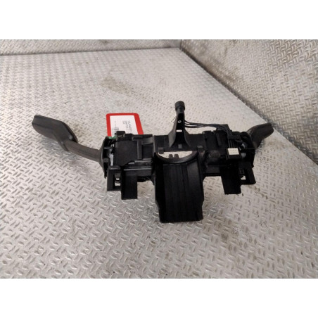 Interrupteur commande de frein a main Vw CRAFTER Camionnette 2.0 tdi (2016)