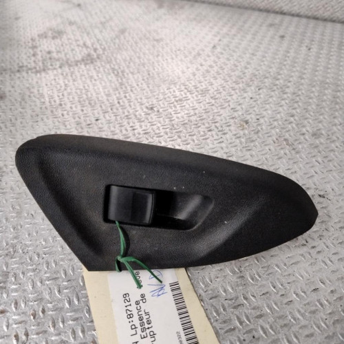 Commande lève-glace porte avant droite Citroën C1 II 1.0 vti 68 (2014)