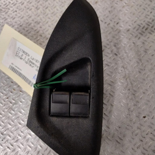 Commande lève-glace porte avant gauche Citroën C1 II 1.0 vti 68 (2014)