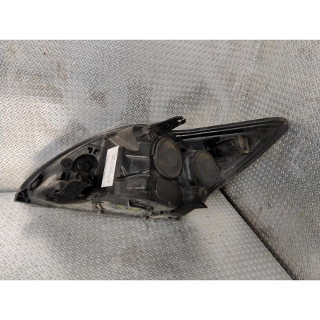 Phare droit Ford FOCUS II 1.6 tdci (2004-2012)