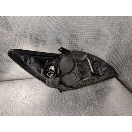 Phare gauche Ford FOCUS II 1.6 tdci (2004-2012)