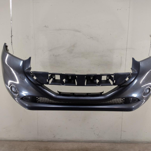 Pare-choc avant Peugeot 208 I 1.2 vti 82 (2012)