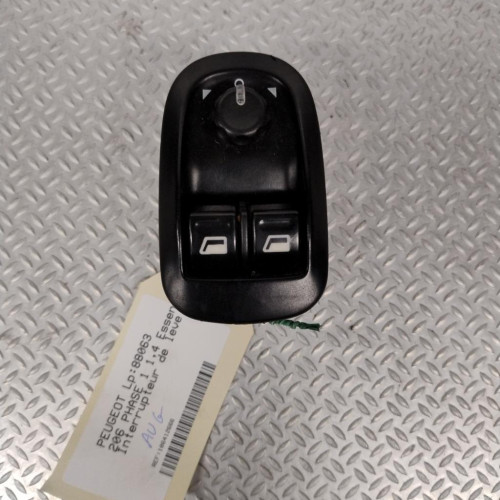 Commande lève-glace porte avant gauche Peugeot 206 3-5 portes 1.4 i (1998-2012) 3 portes