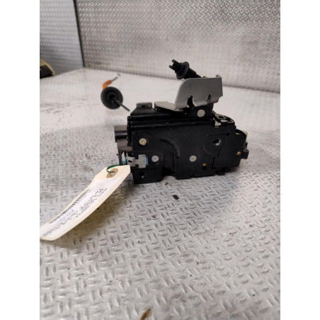 Serrure porte arg Audi A4 B6 1.9 tdi (2000-2004) 4 portes