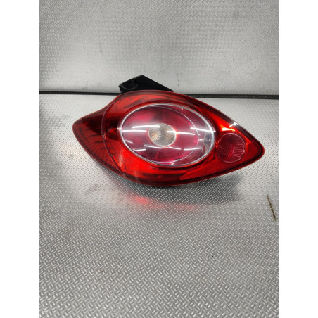 Feu arrière gauche FORD KA 2  0