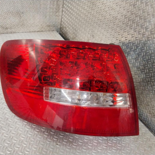 Feu arrière gauche Audi A6 C6 Avant 2.0 tdi (2005-2008)