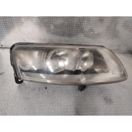 Phare droit Audi A6 C6 Avant 2.0 tdi (2005-2008)