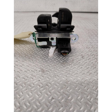 Moteur electrique de hayon-coffre Seat IBIZA IV 1.6 tdi (2009-2015)