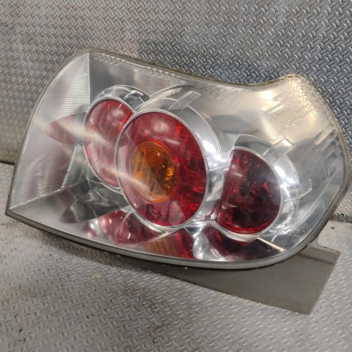 Feu arrière gauche Toyota COROLLA Verso 2.2 d-4d (2005-2009) 5 portes