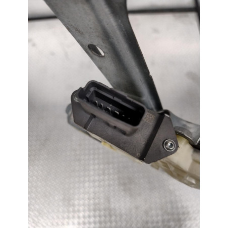 Mecanismemoteur leve-glace avg PEUGEOT 3008 1  0
