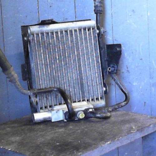 Radiateur huile AUDI A6 (4B)  0
