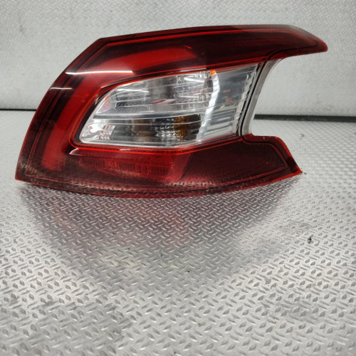Feu arrière droit Peugeot 308 II 1.6 bluehdi 120 (2013-2021)