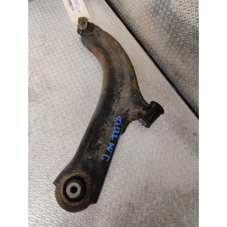 Triangle inf avg Renault CLIO III 1.5 dci (2010-2014) 5 portes