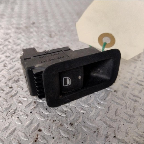 Commande lève-glace porte avant droite Vw GOLF VII 1.6 tdi (2012-2017)