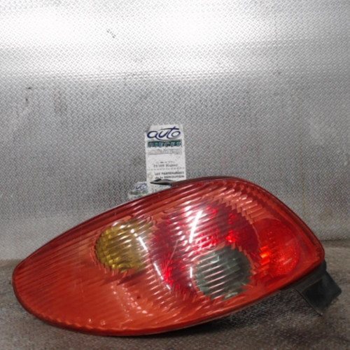 Feu arrière gauche Peugeot 206 3-5 portes 2.0 hdi 90 (1999-2009) 5 portes