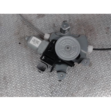 Mecanisme  moteur lève-glace avant droit Nissan NV200 - EVALIA Autobus-Autocar 1.5 dci 90 (2011)