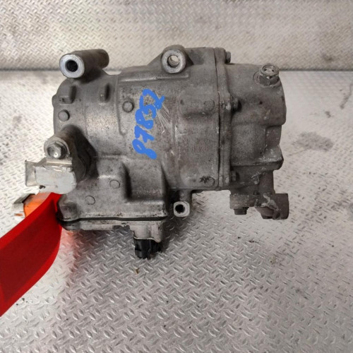 Compresseur air conditionne Toyota YARIS 1.5 hybrid (2012)