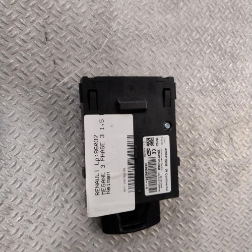 Lecteur de carte Renault MEGANE III 3-5 portes 1.5 dci (2013-2015) 5 portes