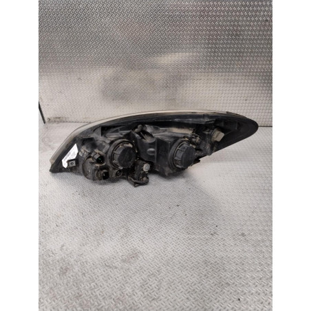 Phare droit Kia CEE'D 3-5 portes 1.6 crdi 115 (2006-2012)