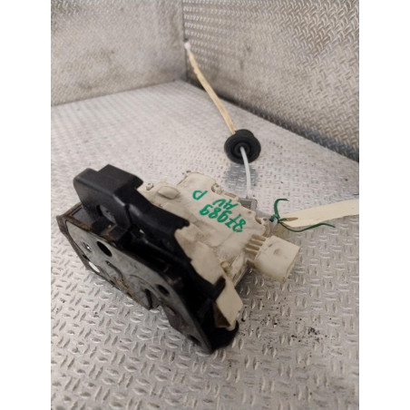 Serrure porte avd Audi A3 1.9 tdi (2003-2010) 3 portes
