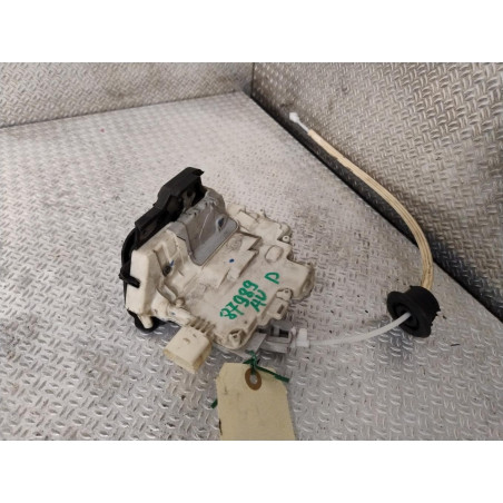 Serrure porte avd Audi A3 1.9 tdi (2003-2010) 3 portes