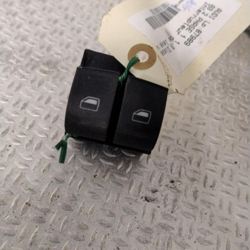 Commande lève-glace porte avant gauche Audi A3 1.9 tdi (2003-2010) 3 portes