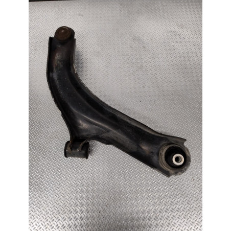 Triangle inf avg Renault CLIO III 1.5 dci (2005-2012) 5 portes