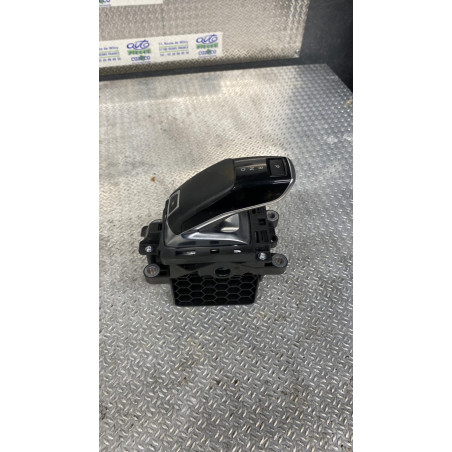 Selecteur de vitesse Peugeot 3008 SUV 1.5 bluehdi 130 (2018) 5 portes