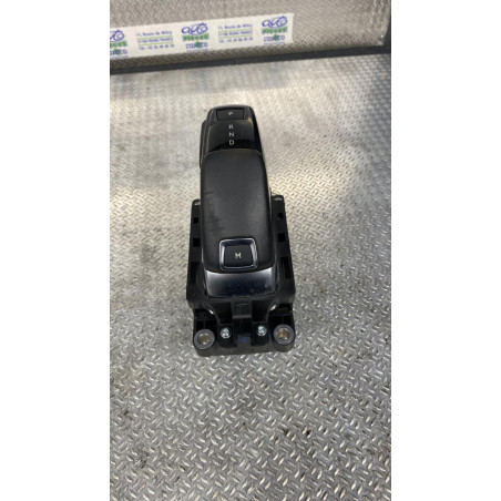 Selecteur de vitesse Peugeot 3008 SUV 1.5 bluehdi 130 (2018) 5 portes