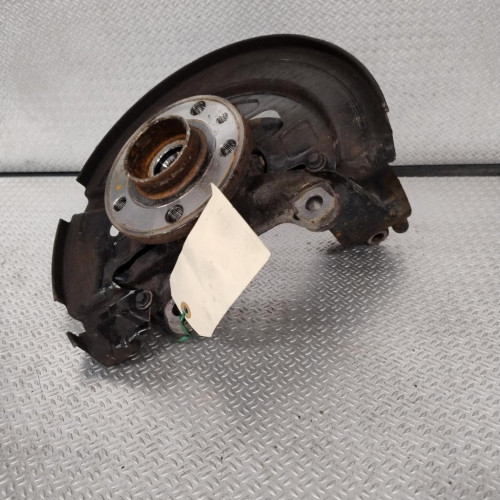 Pivot avd Volvo V60 I D4 (2013-2015)