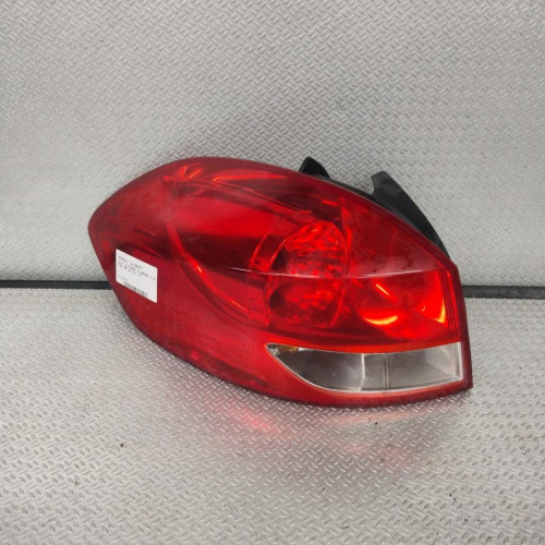 Feu arrière gauche Renault CLIO III Grandtour 1.5 dci (2007-2012) 5 portes