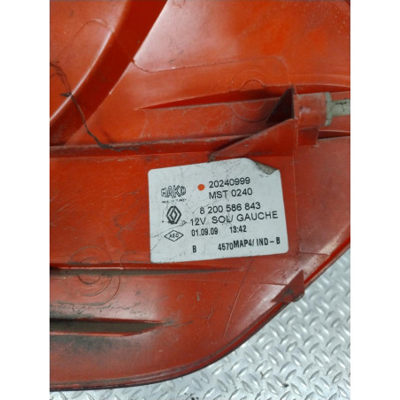Feu arrière gauche Renault CLIO III Grandtour 1.5 dci (2007-2012) 5 portes