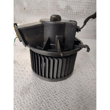 Ventilateur de chauffage Peugeot BOXER Camionnette 2.2 hdi 120 (2006)